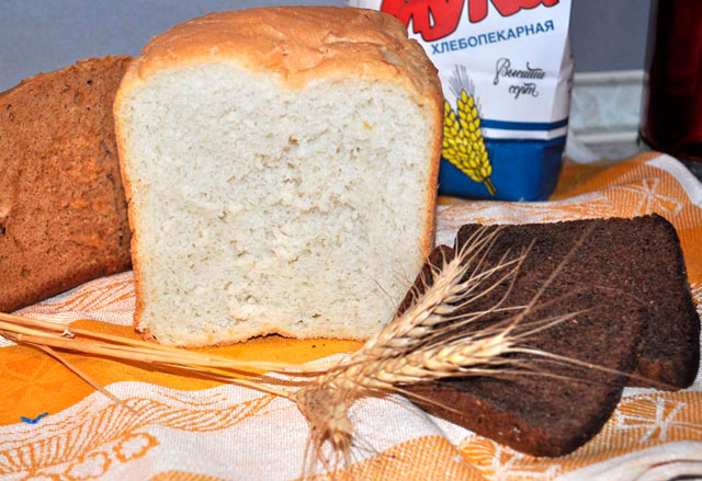 хлеб крошится после выпечки
